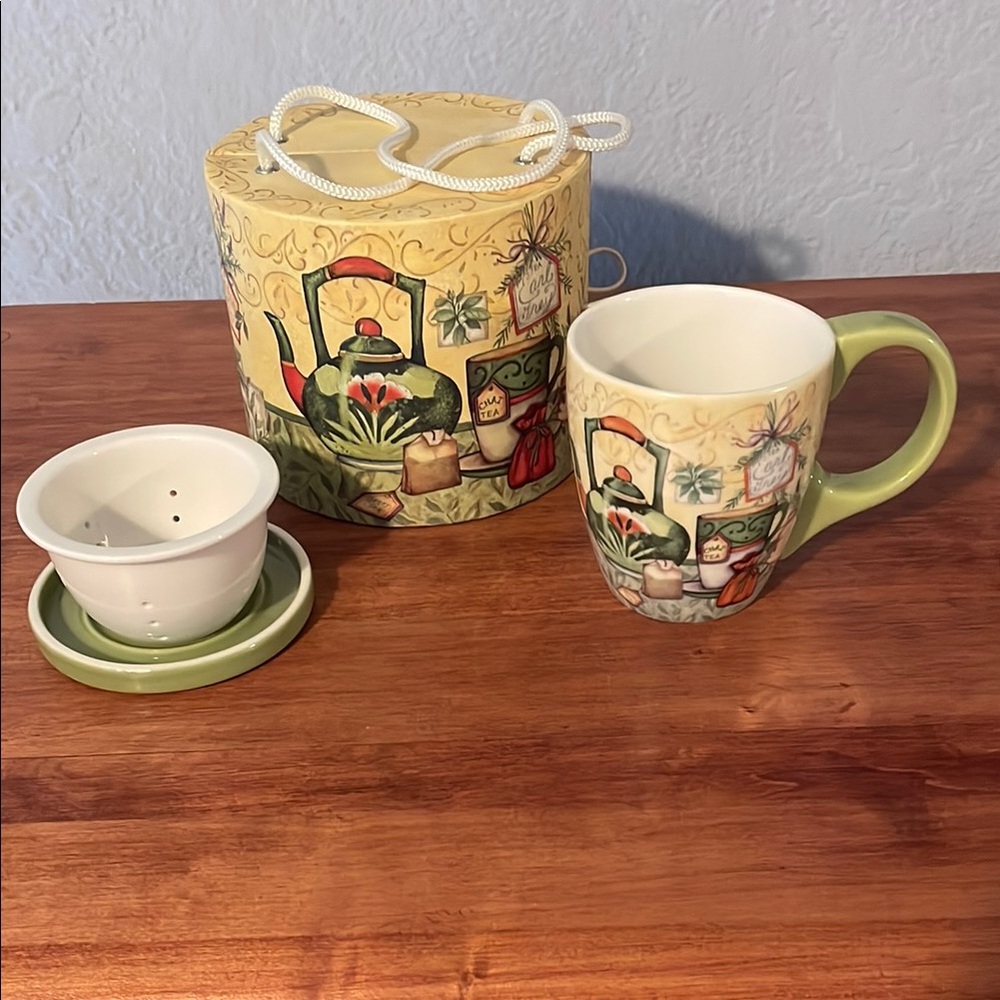 LANG Charming Tea Set with Infuser - Green and Cream
